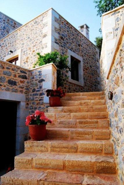 Litiniana Villas Триопетра Экстерьер фото