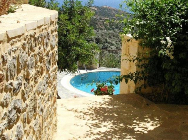 Litiniana Villas Триопетра Экстерьер фото